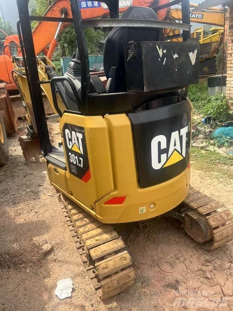CAT 301.7 Minibagger < 7t