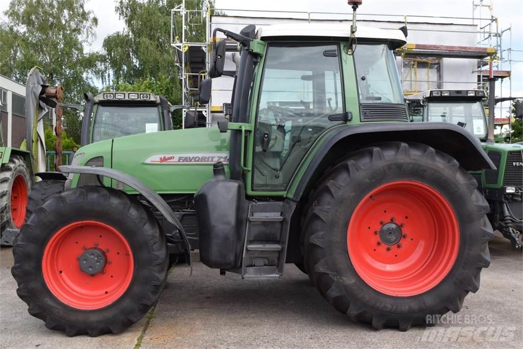 Fendt 714 Vario Traktoren