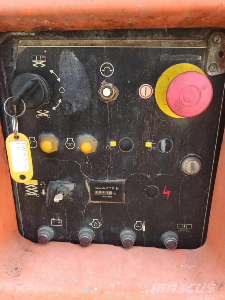 JLG 4394 RT Scheren-Arbeitsbühnen