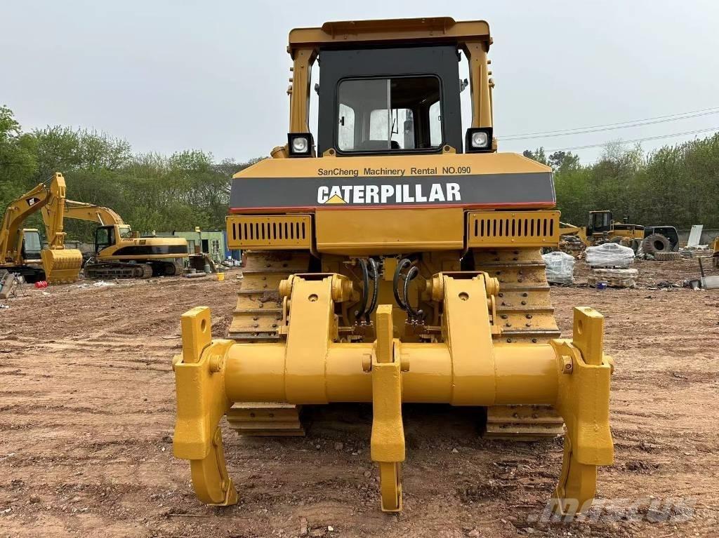 CAT D8R Bulldozer