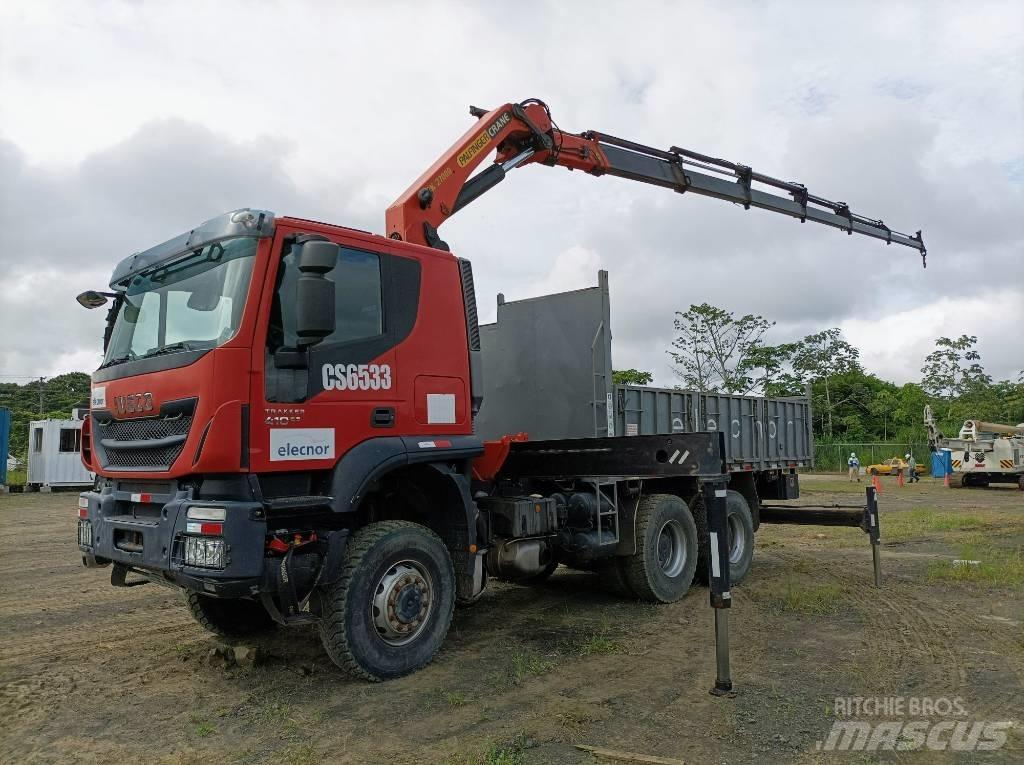 Iveco Trakker 410 Kranwagen