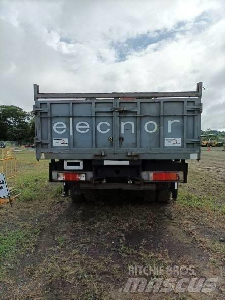 Iveco Trakker 410 Kranwagen