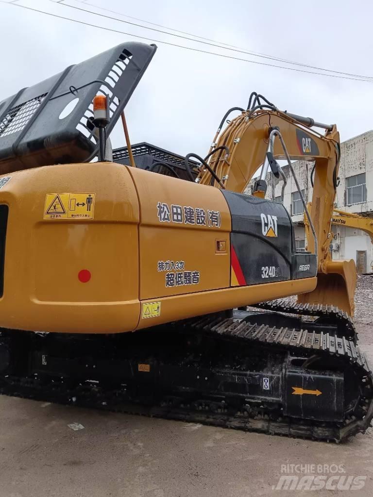 CAT 324D2L Raupenbagger