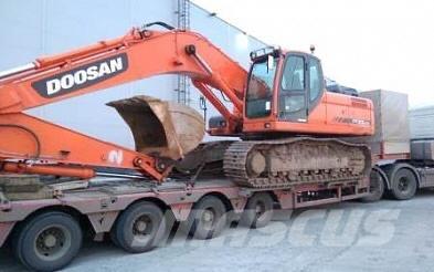 Doosan DX 380 LC Raupenbagger