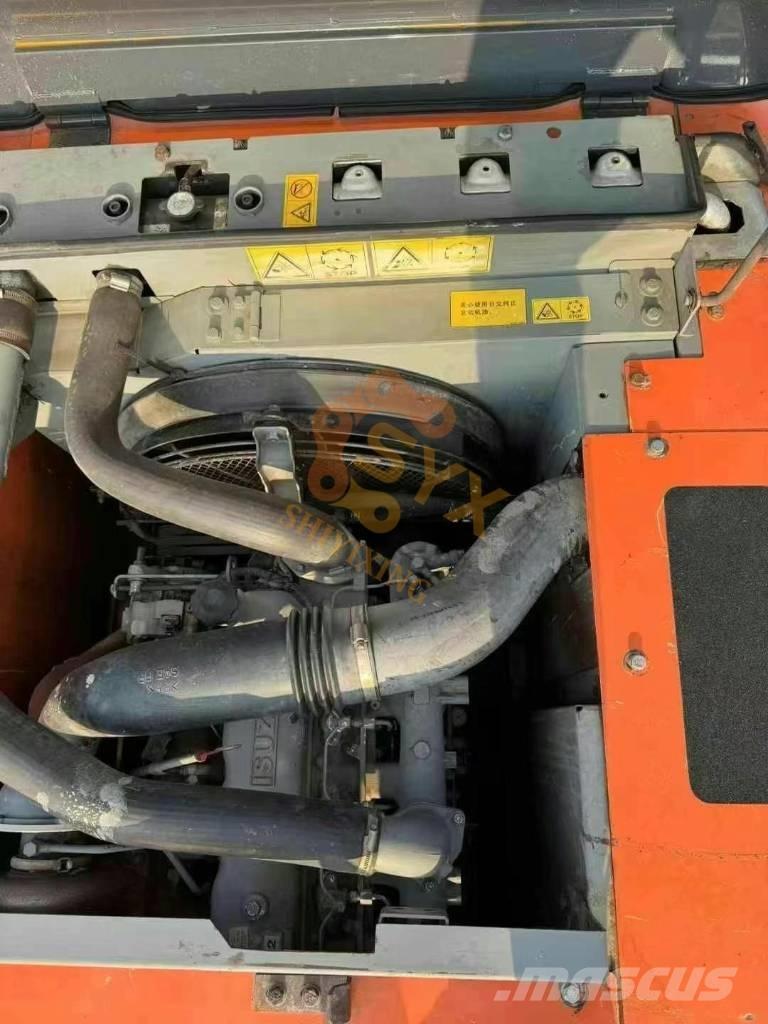 Hitachi ZX 200 Raupenbagger