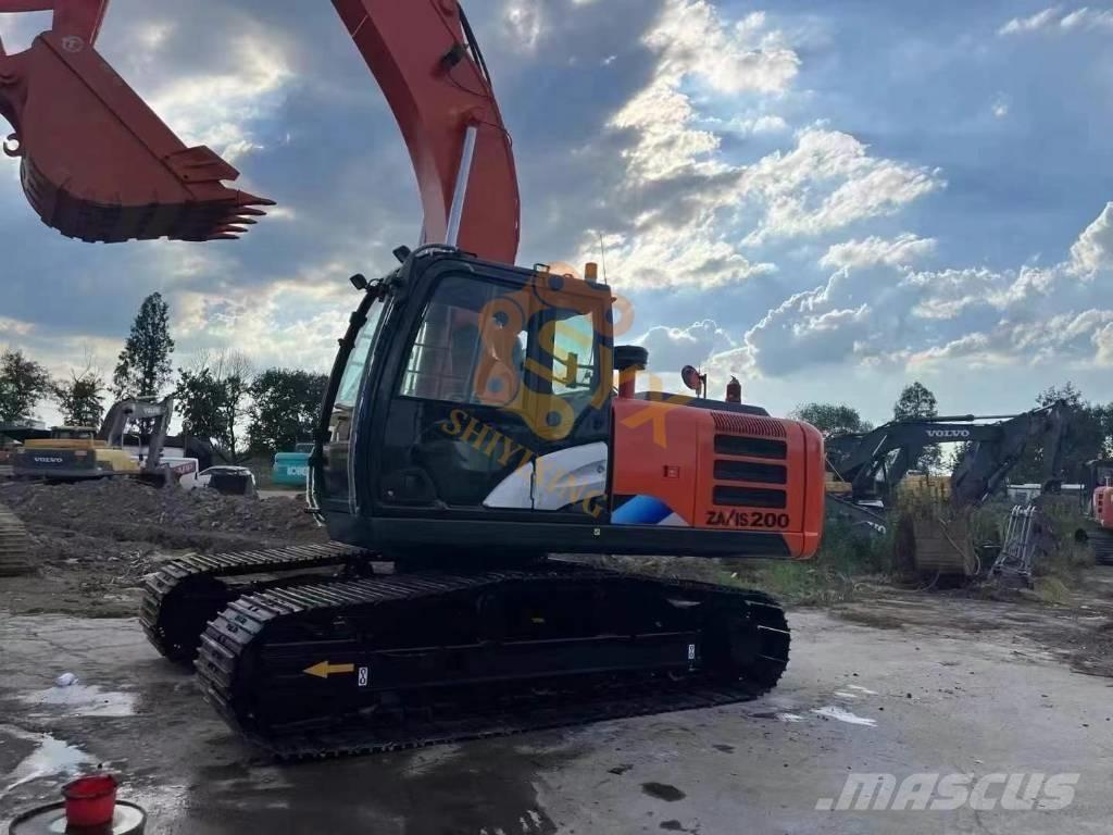 Hitachi ZX 200 Raupenbagger