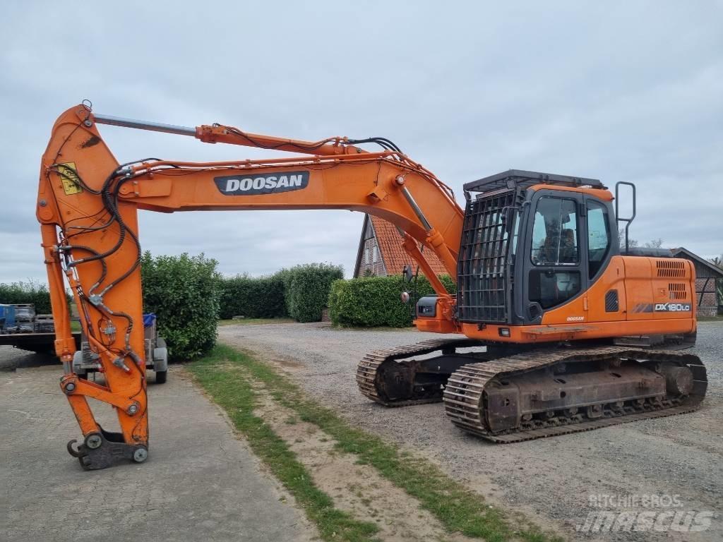 Doosan DX 180 LC-3 Raupenbagger