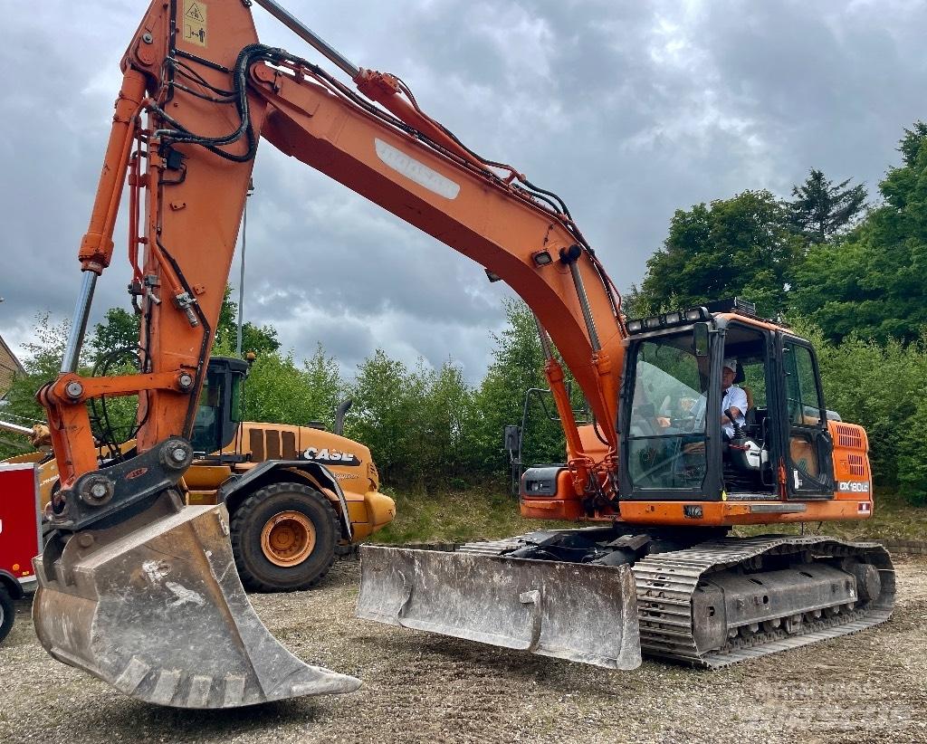 Doosan DX 180 LC-3 Raupenbagger