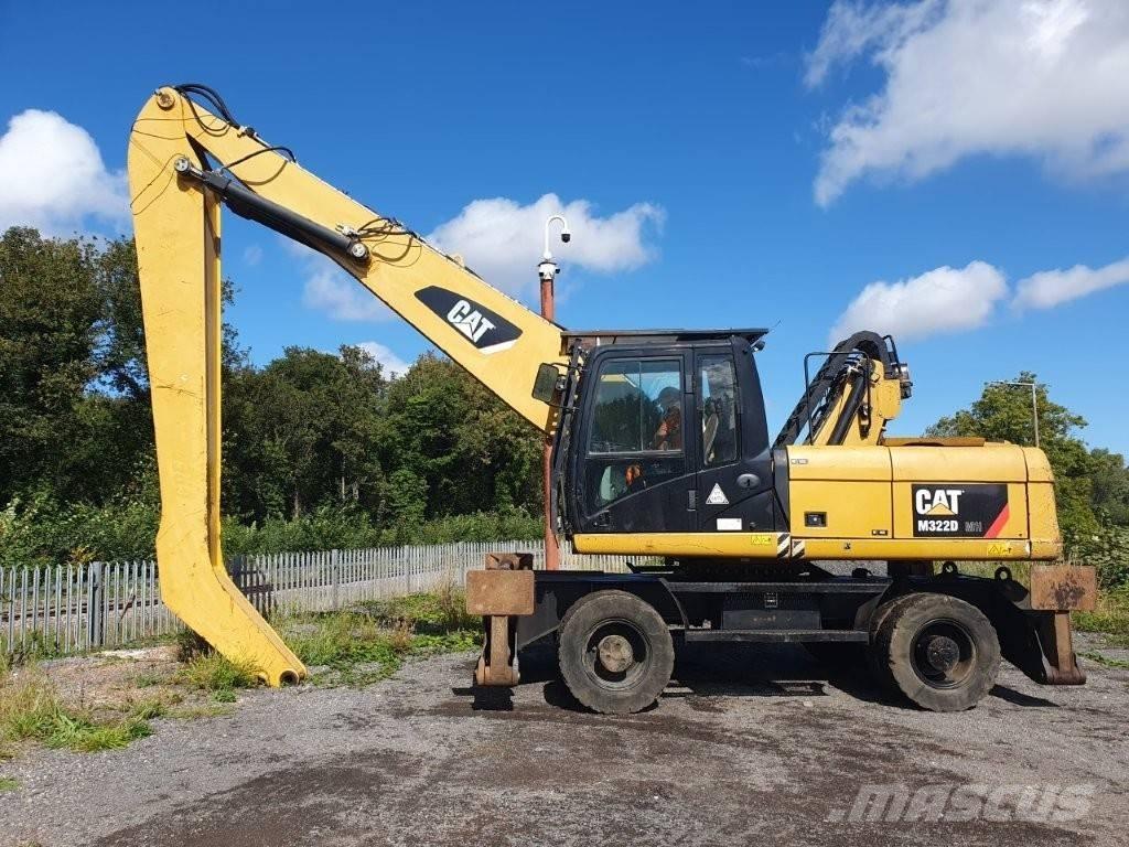 CAT M 322 D MH Materialumschlag