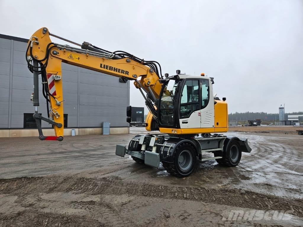 Liebherr 913 Compact Mobilbagger