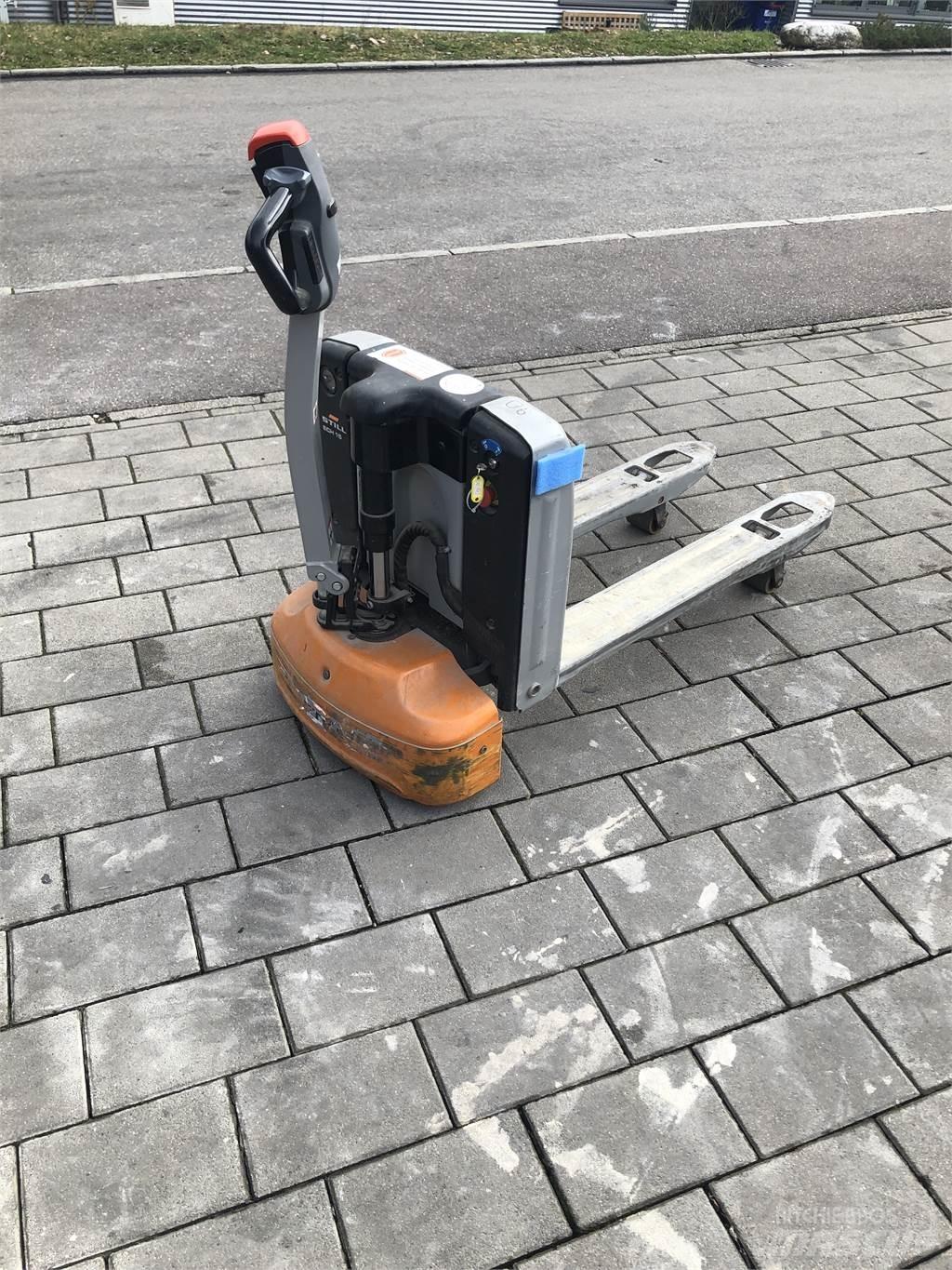 Still ECH15/LIION Niedergabelstapler