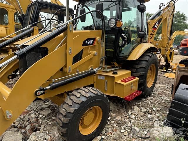 CAT 420 F Baggerlader