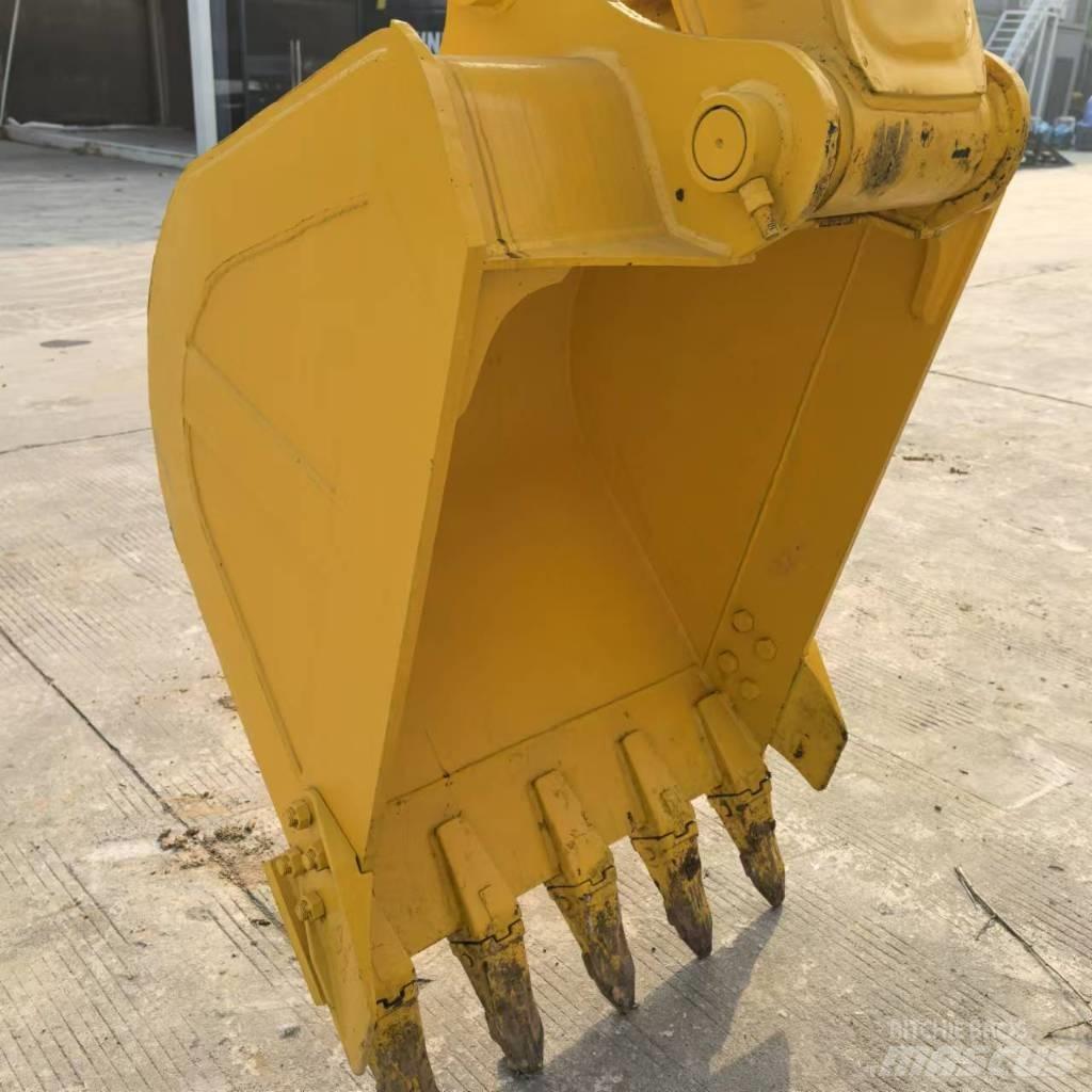 Komatsu PC 130 Raupenbagger