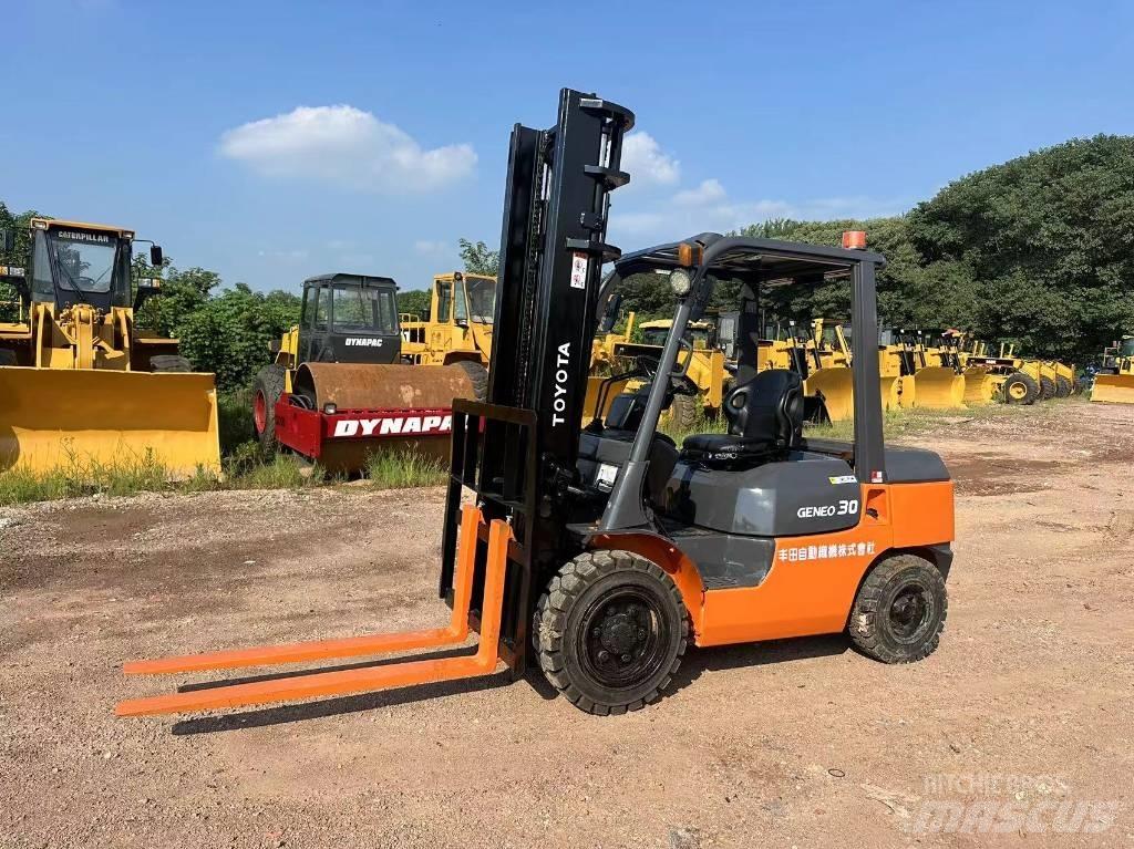Toyota GENEO 30 Dieselstapler