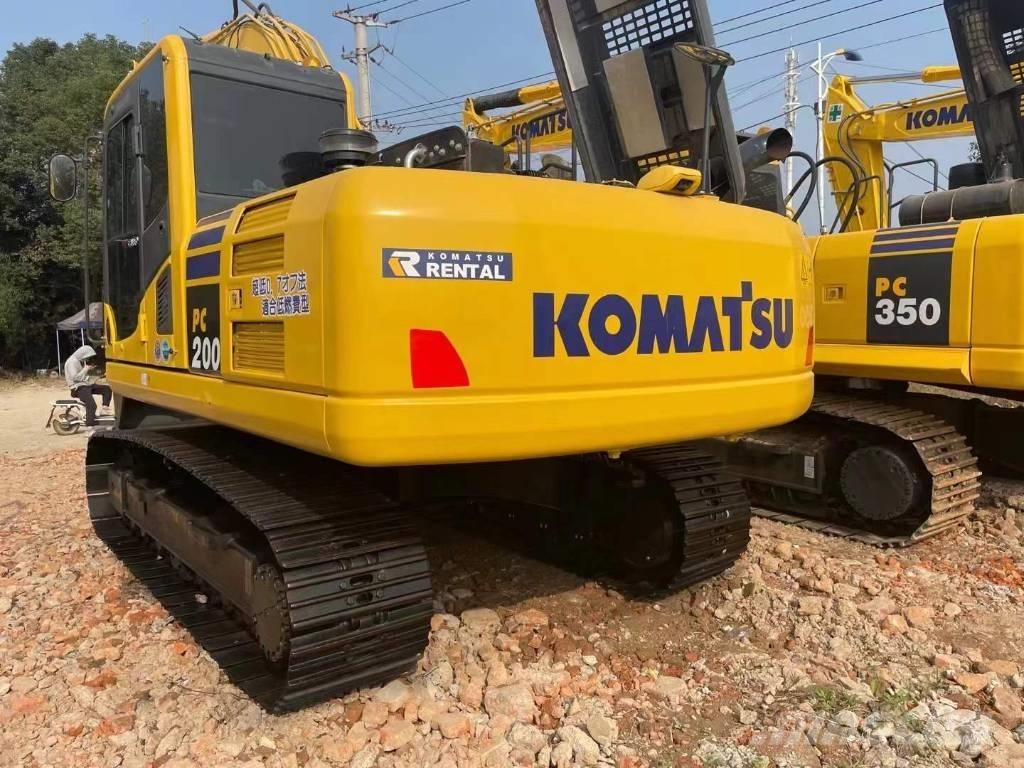 Komatsu PC 200 8N Raupenbagger