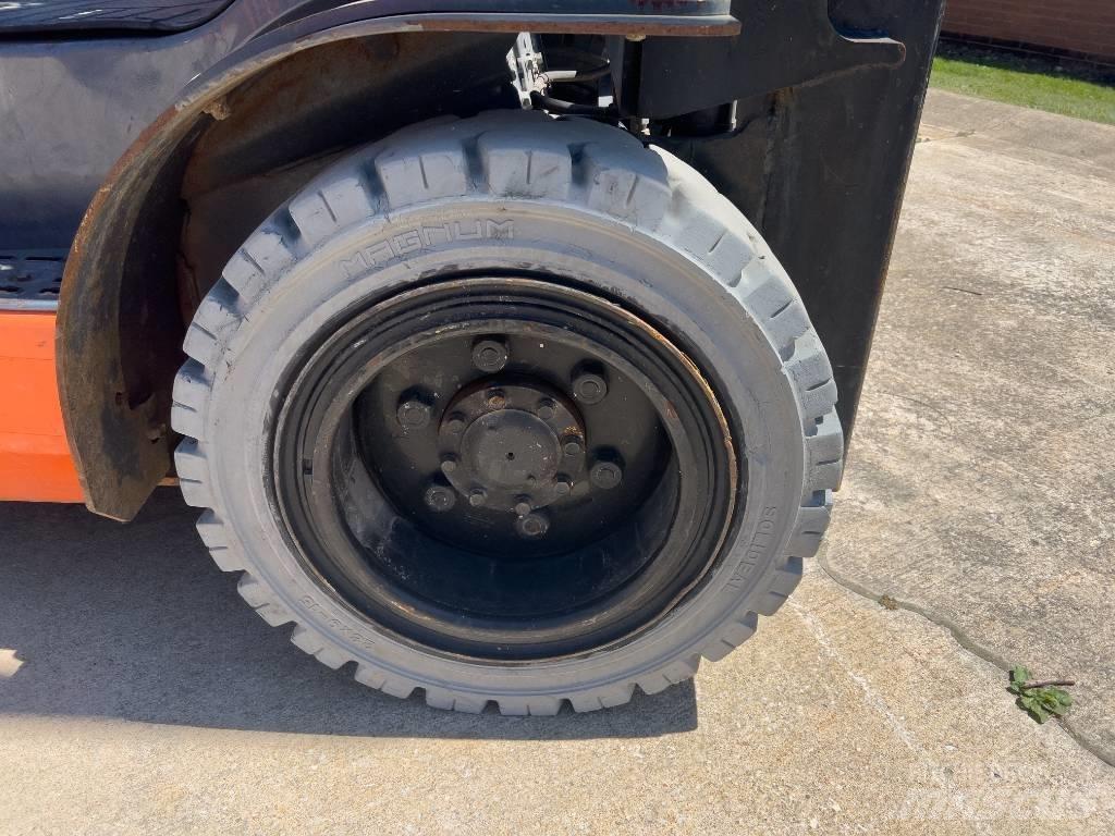 Toyota 8 FG U 30 Andere Gabelstapler