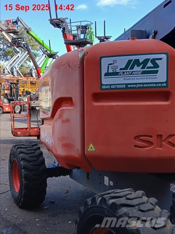 SkyJack SJ 63 AJ Gelenkteleskoparbeitsbühnen