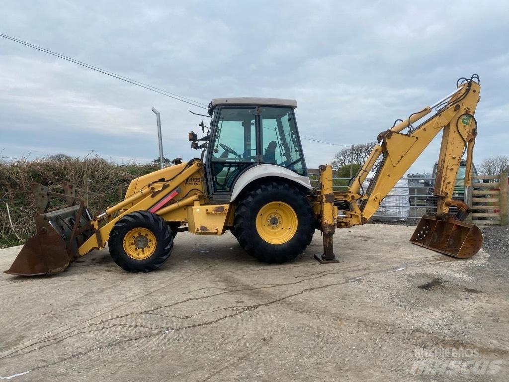 New Holland NH 95 Baggerlader