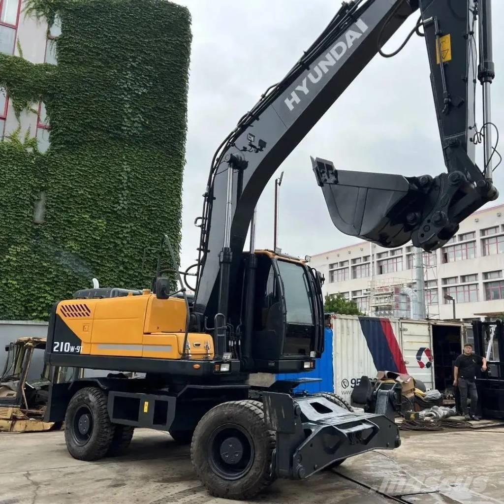 Hyundai R210W-9 Mobilbagger