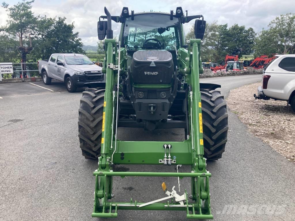 Fendt 211 Traktoren