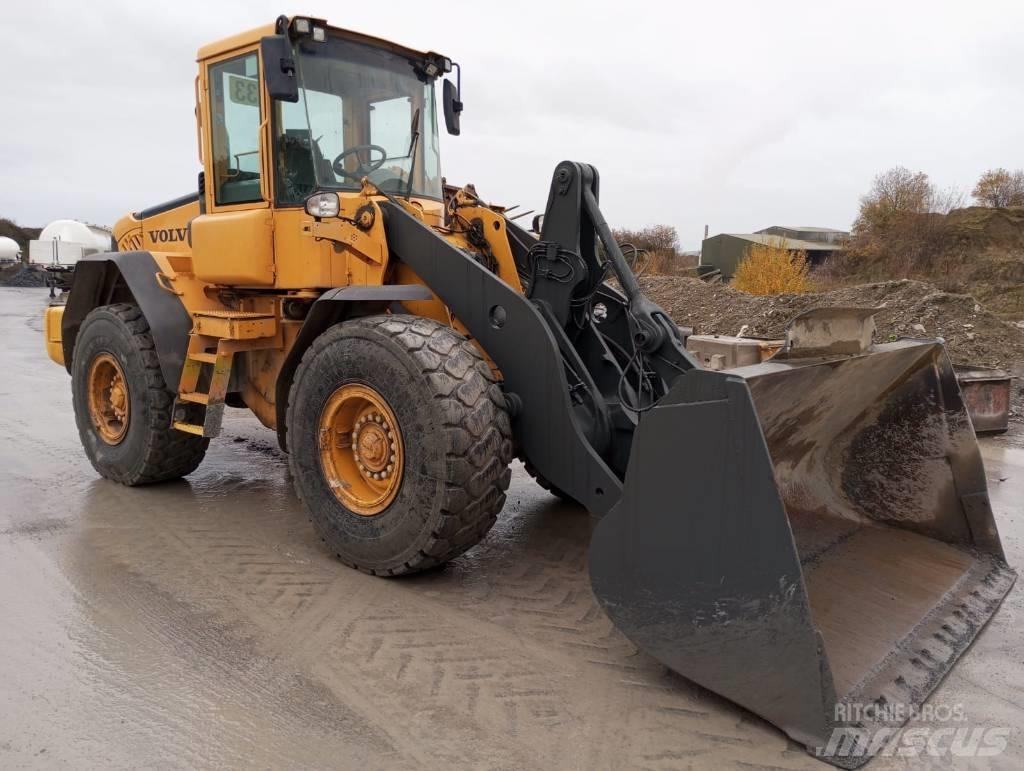 Volvo L 90 E Radlader