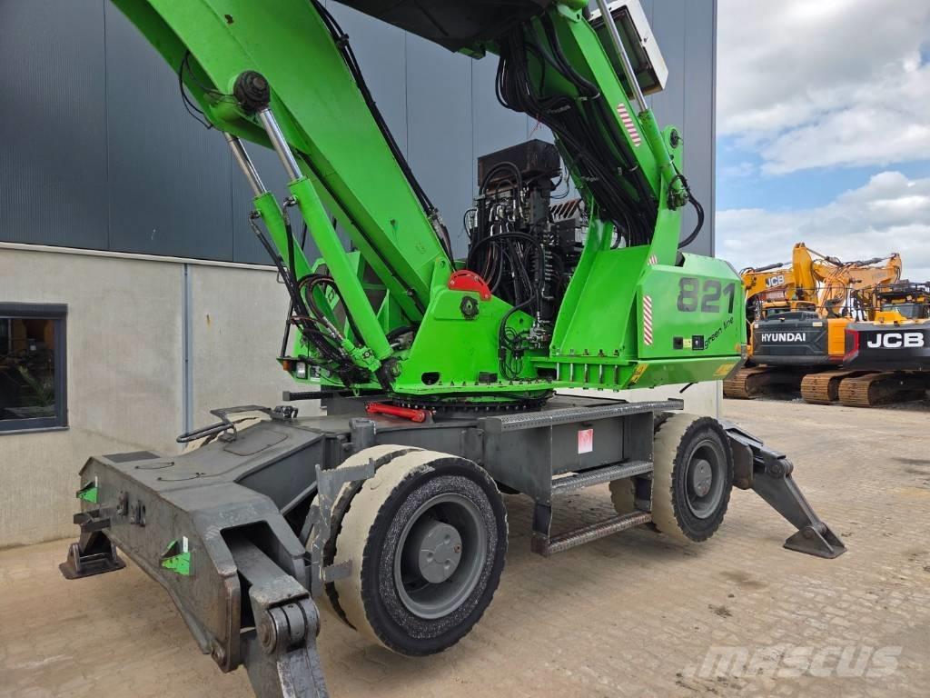 Sennebogen 821 Materialumschlag