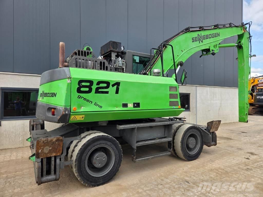 Sennebogen 821 Materialumschlag