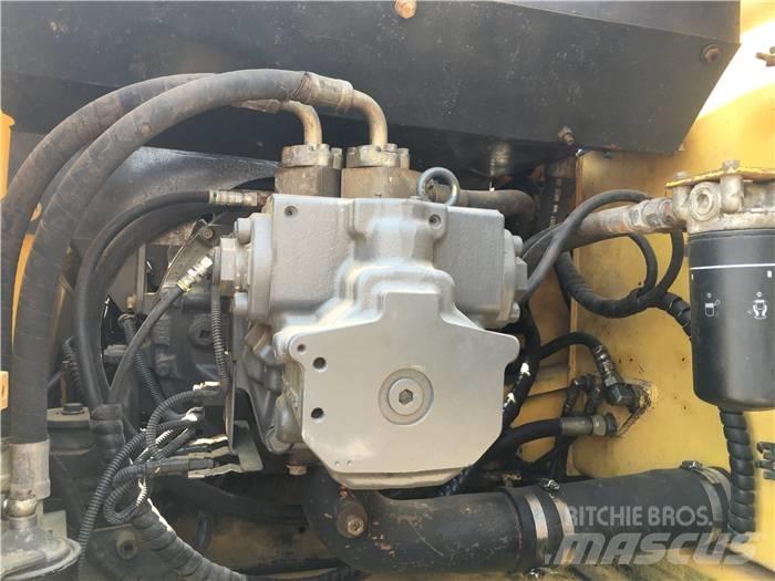 Komatsu PC 200-7 Raupenbagger