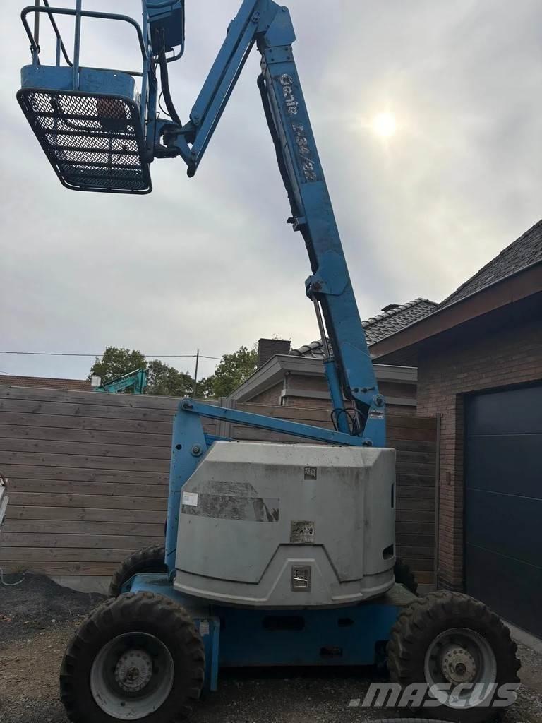 Genie Z34/22 Gelenkteleskoparbeitsbühnen