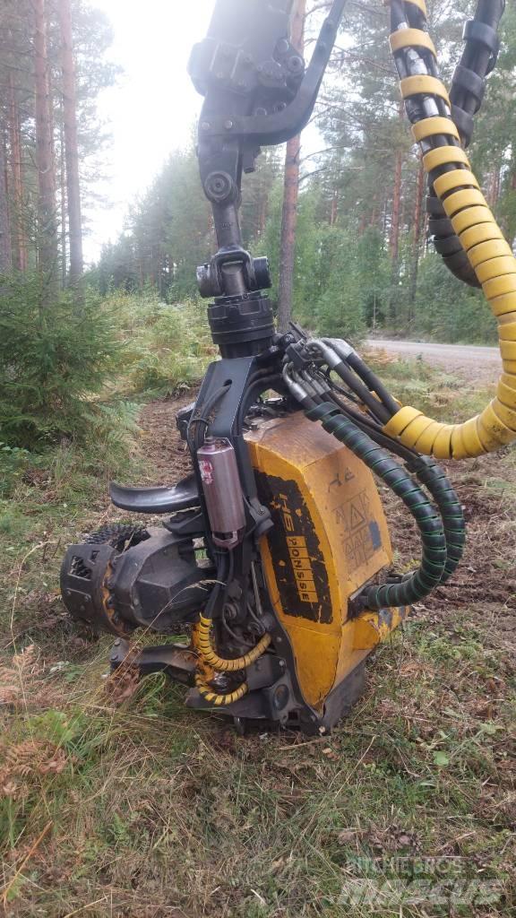 Ponsse SCORPION 8W Harvester