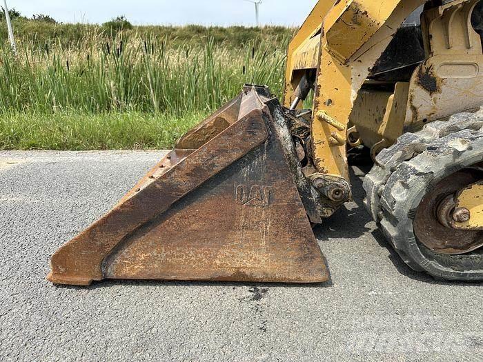 CAT 239D Laderaupen