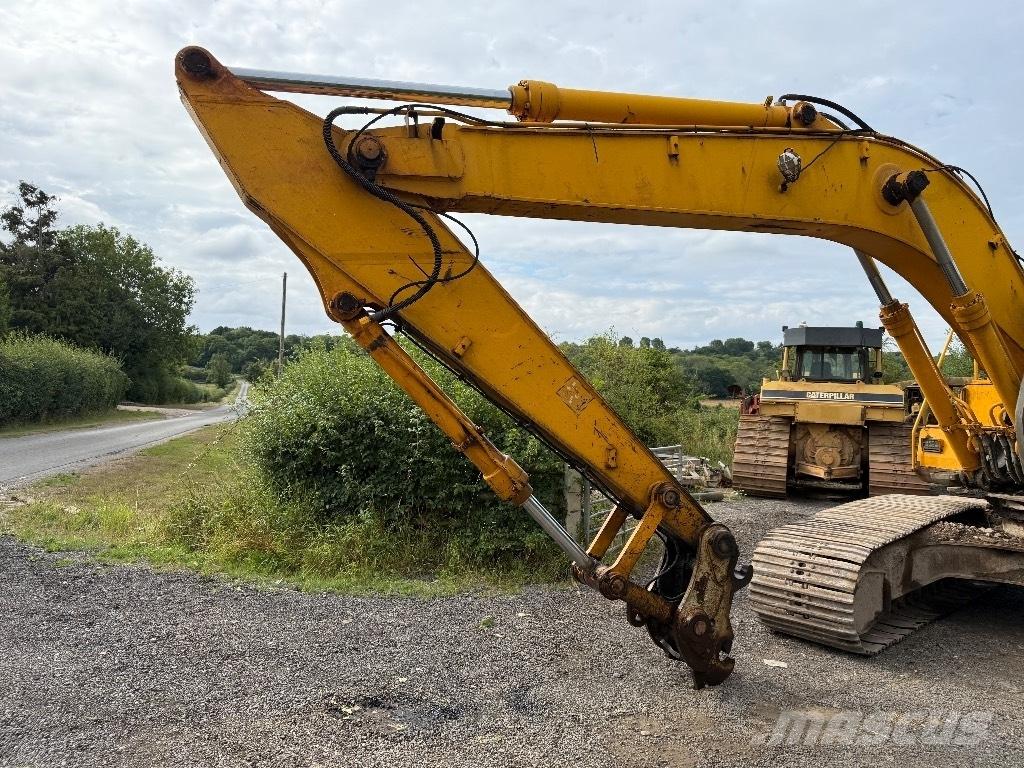 JCB JS 240 LC Raupenbagger