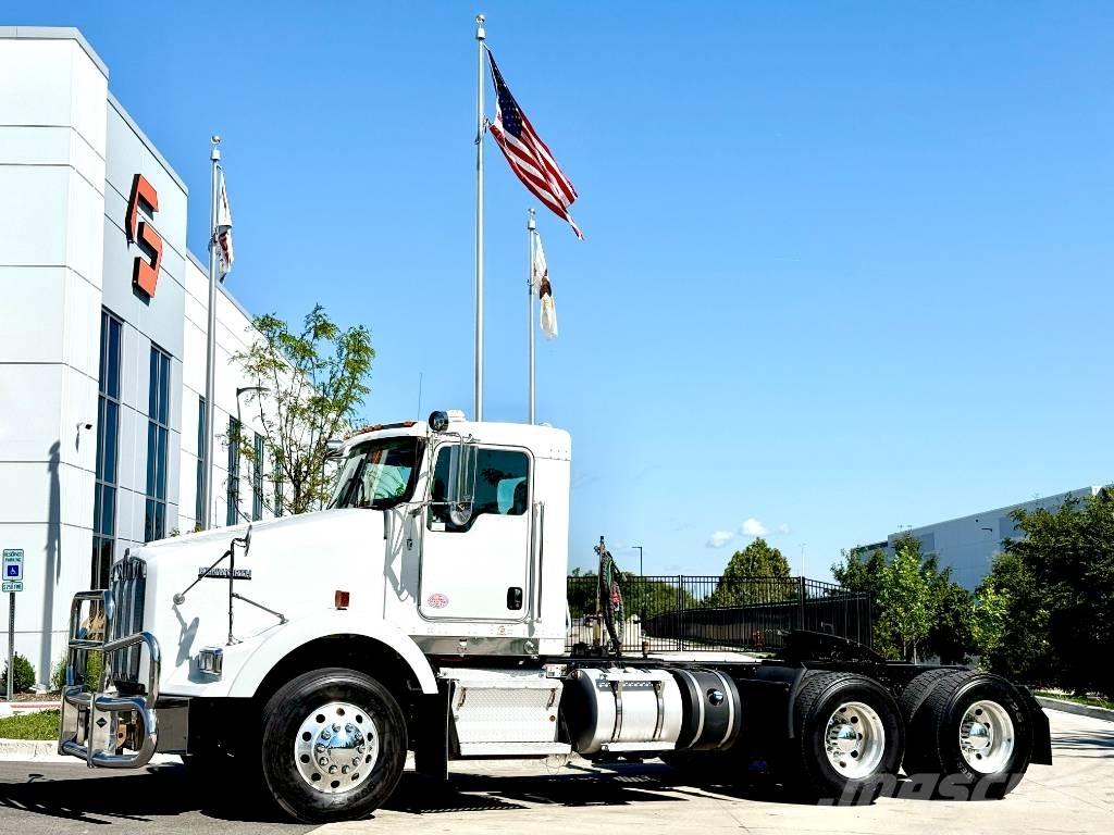 Kenworth T 800 Sattelzugmaschinen