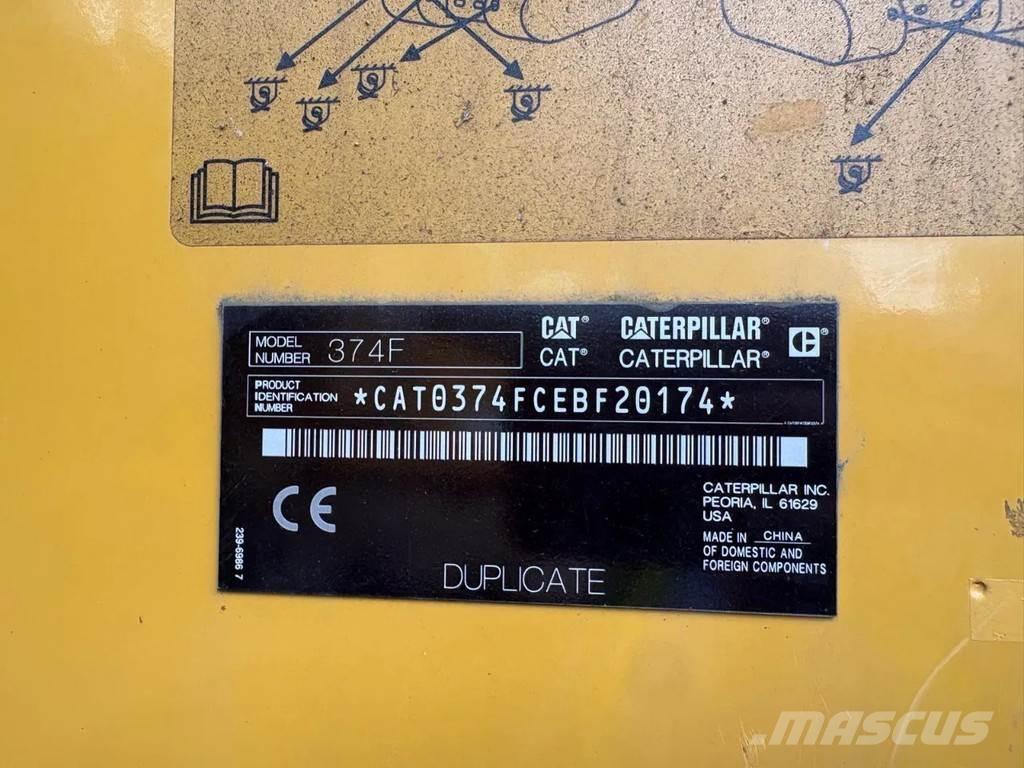 CAT 374F Raupenbagger