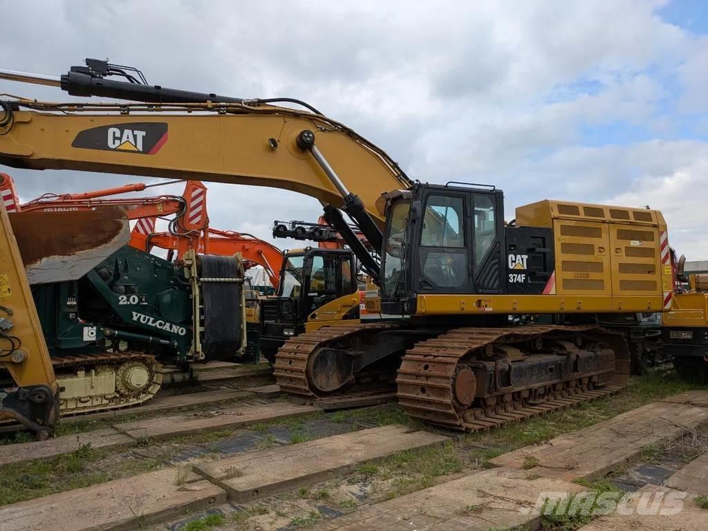 CAT 374F Raupenbagger