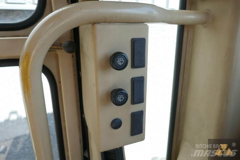 CAT 12H Grader
