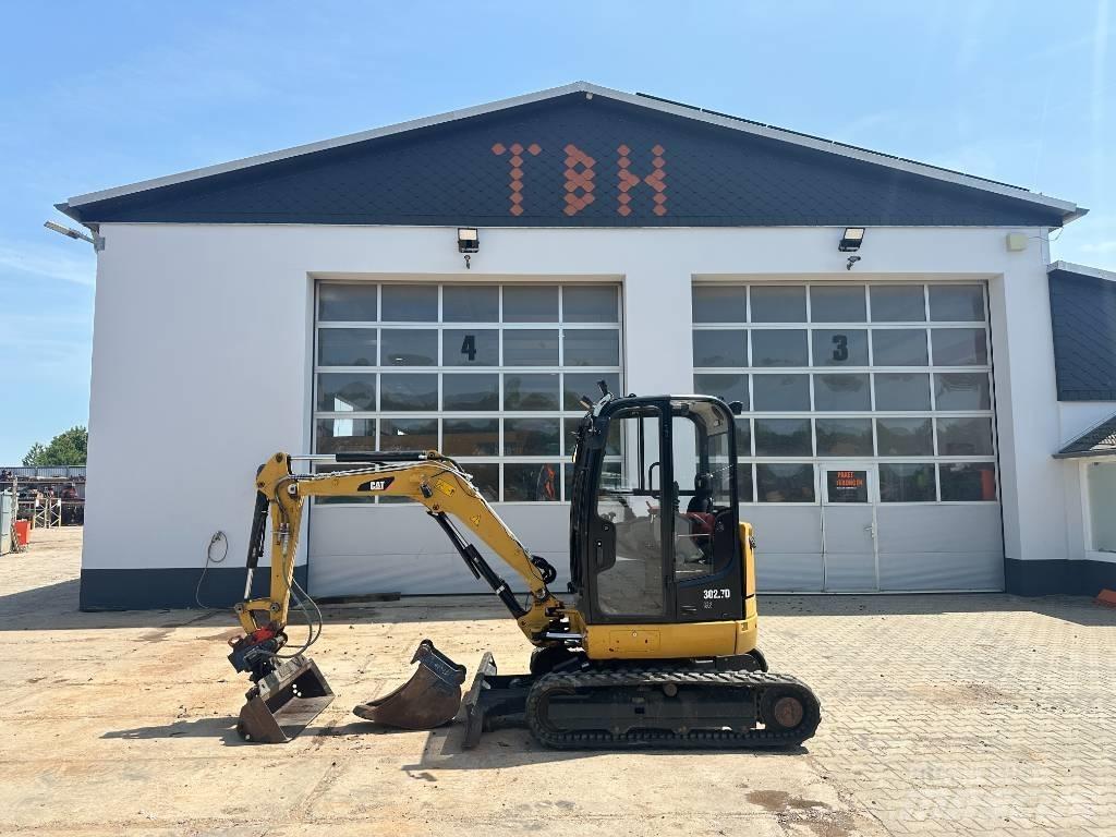 CAT 302.7 D CR Minibagger < 7t