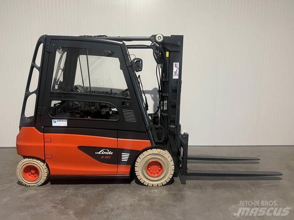 Linde E30L-01 Elektrostapler