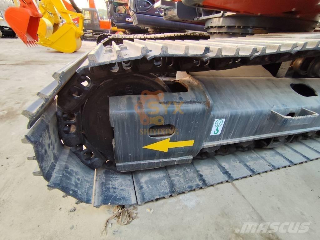 Doosan DX 225 LC Raupenbagger