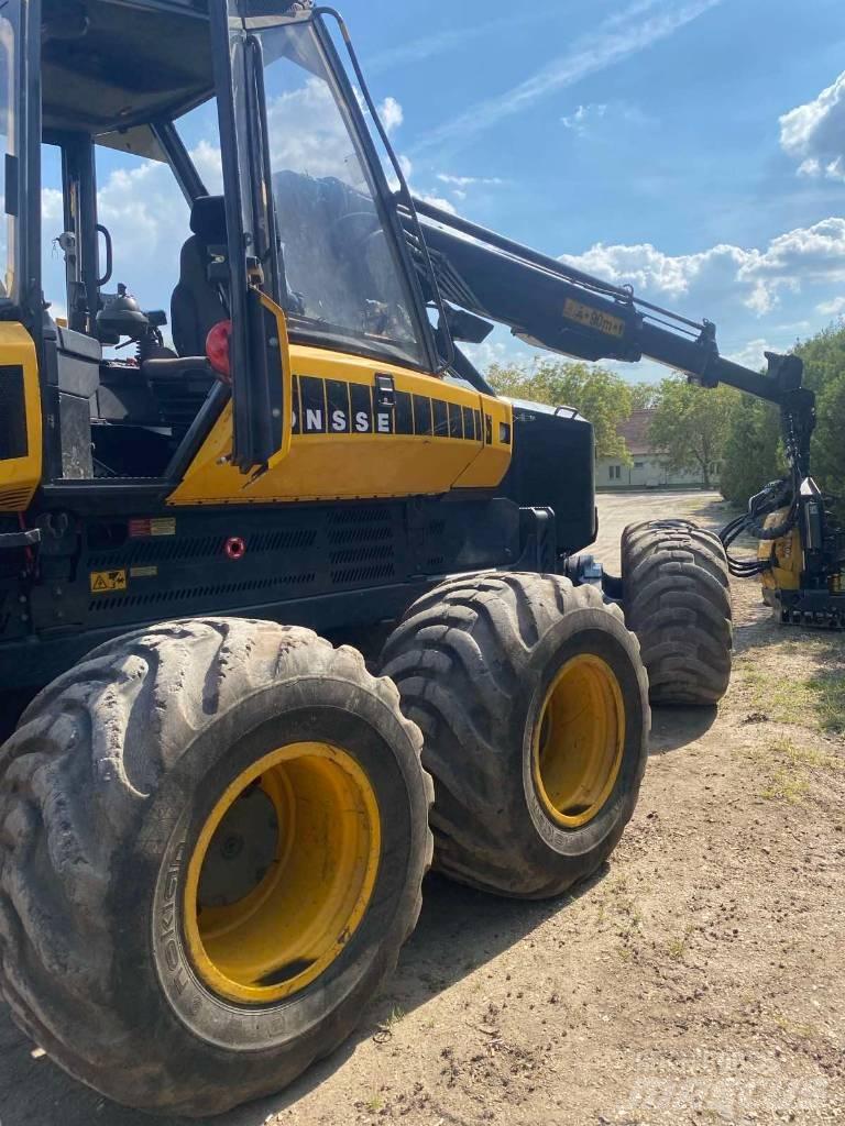 Ponsse Ergo 8W Harvester