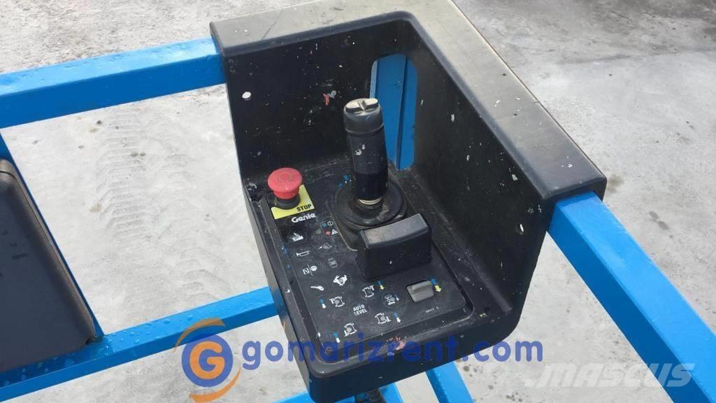 Genie GS 4390 Scheren-Arbeitsbühnen