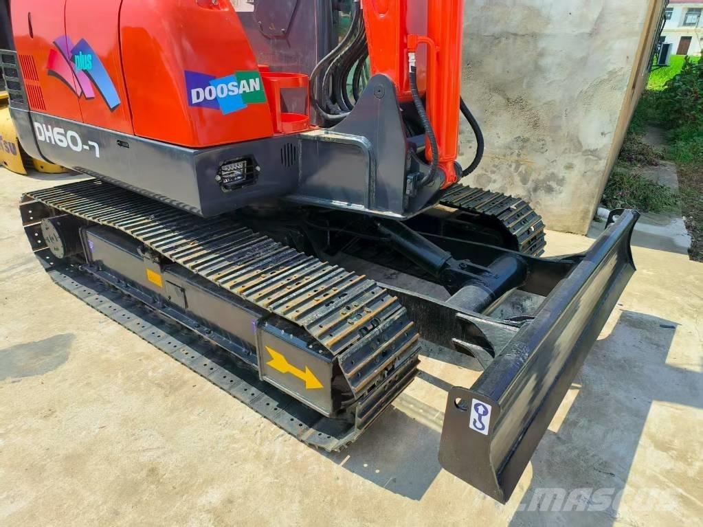 Doosan DH 60 Minibagger < 7t