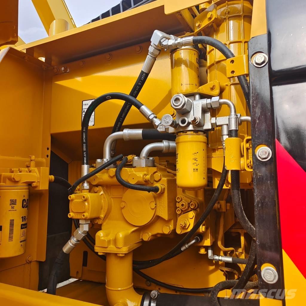 CAT 320 D2L Raupenbagger