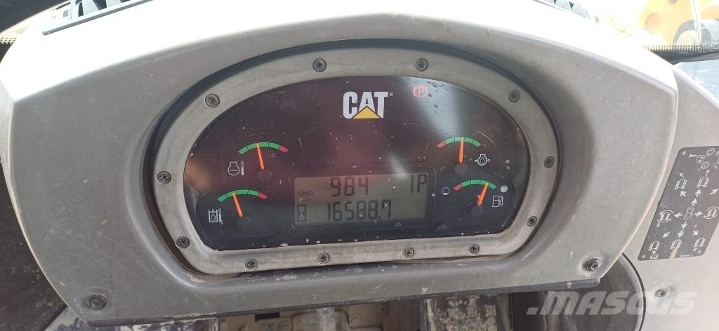 CAT 963 D Laderaupen
