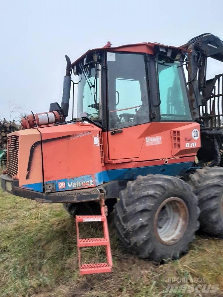 Valmet 830 Forwarder