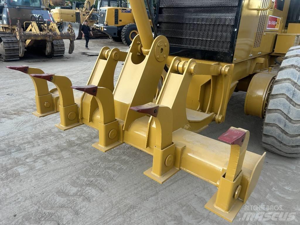 CAT 140 H Grader