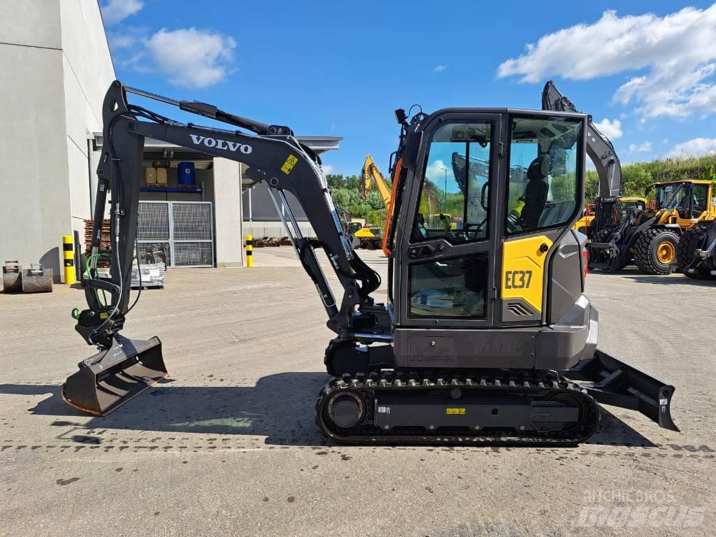 Volvo EC 37 F Minibagger < 7t