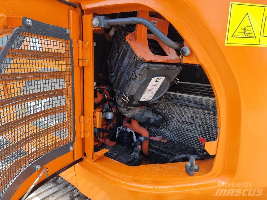 Doosan DX 140 LC-3 Raupenbagger