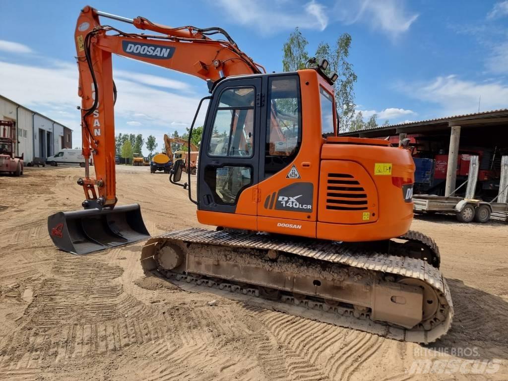 Doosan DX 140 LC-3 Raupenbagger