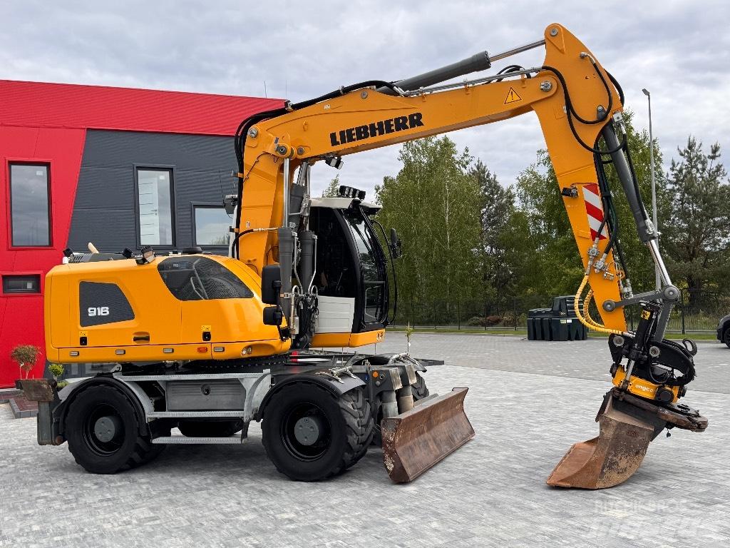 Liebherr A 916 Mobilbagger